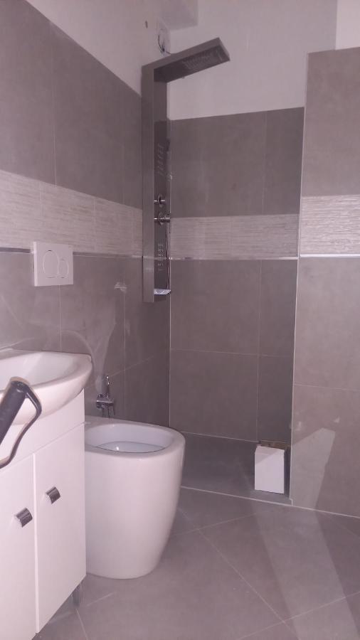 Palazzo Novecento Centro Storico Bed & Breakfast Lecco