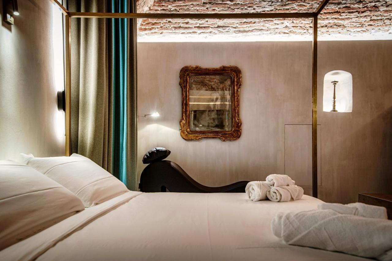Lorodellago - The House Of Travelers * Como