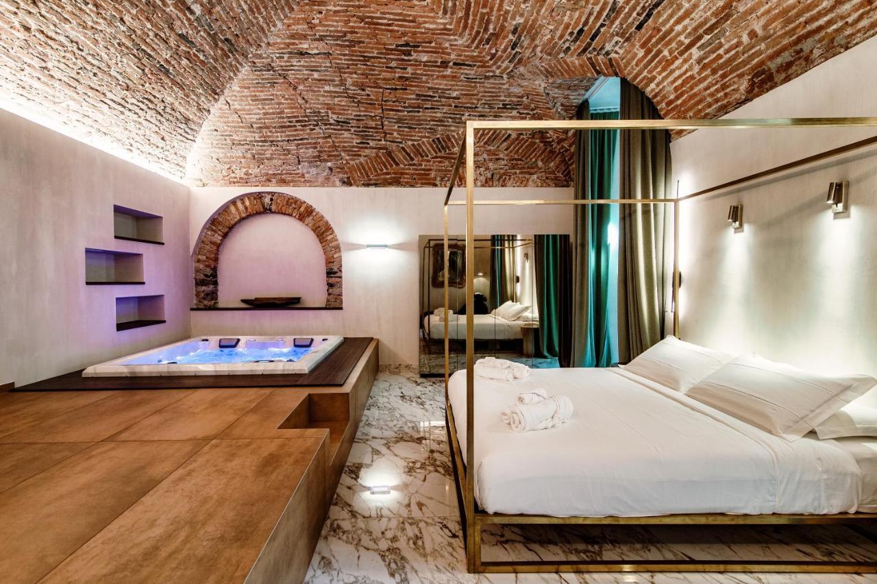 Lorodellago - The House Of Travelers * Como