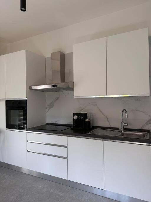 Dolce - Free Parking Apartment
