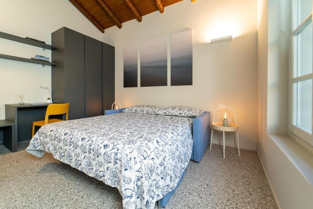 Moderno A 200 Metri Dal Duomo Apartment Como