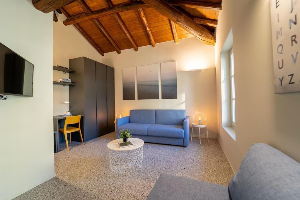 Moderno A 200 Metri Dal Duomo Apartment Como