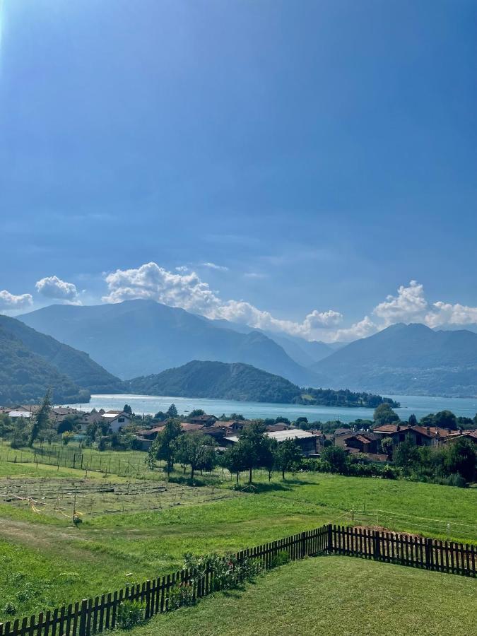 Tivano, Vista Mozzafiato Villa