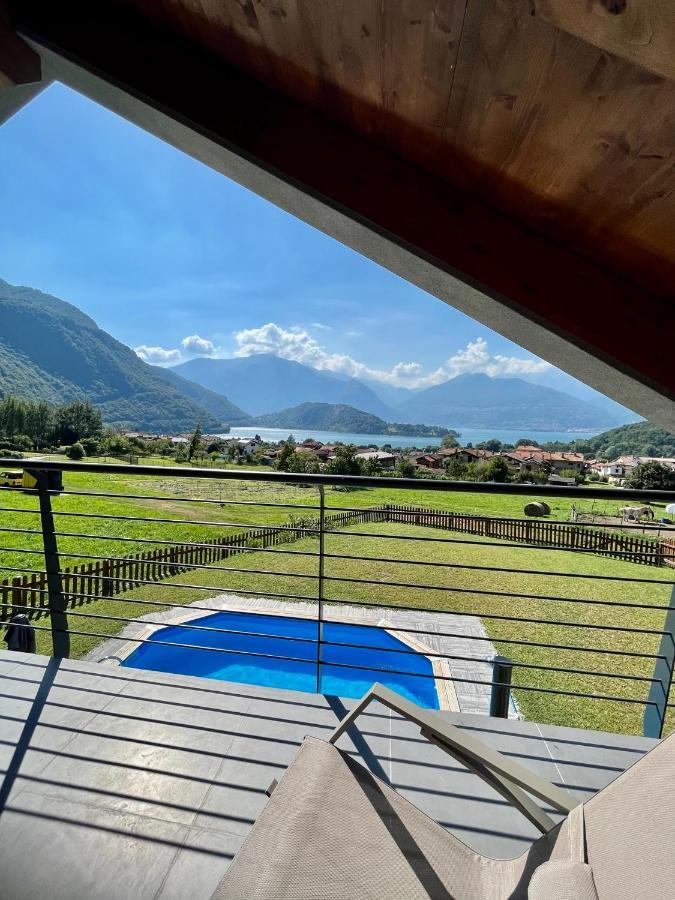 Tivano, Vista Mozzafiato Villa *