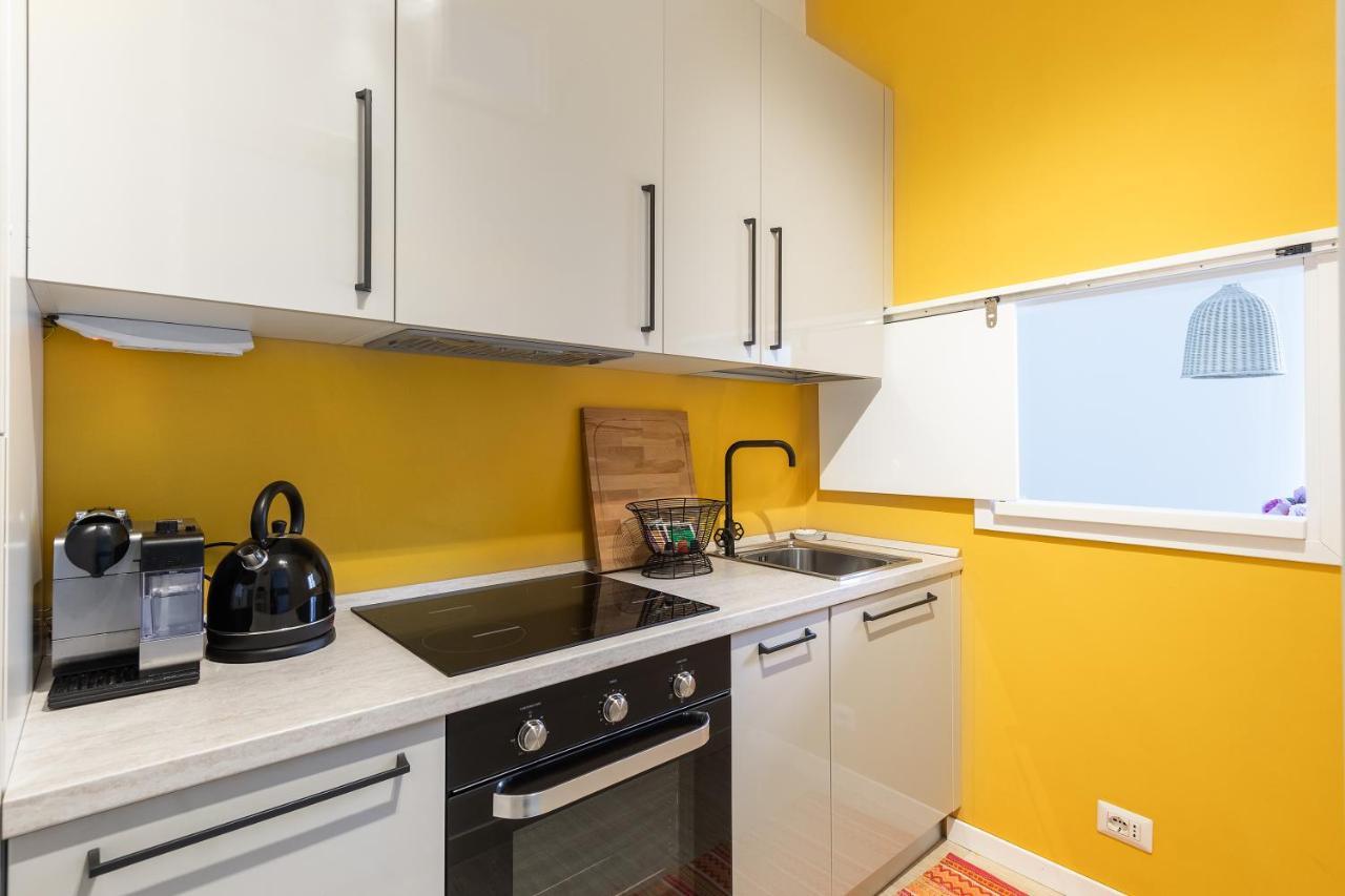 West Park With Parking By Solutions * Como