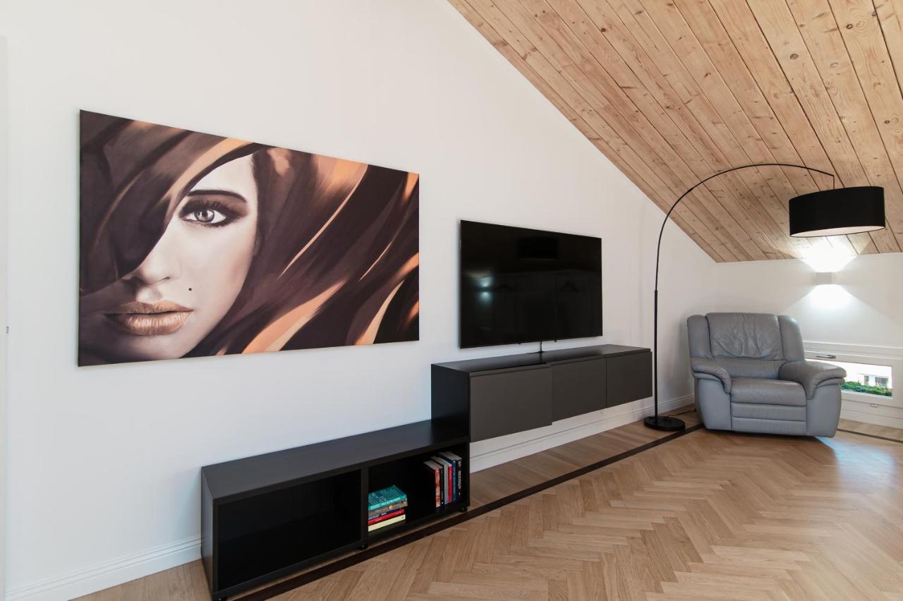Attic 64 - The House Of Travelers Appartamento *