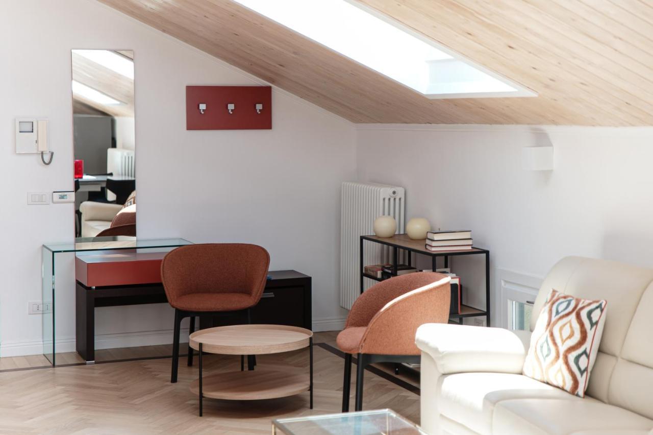 Appartamento Attic 64 - The House Of Travelers Côme