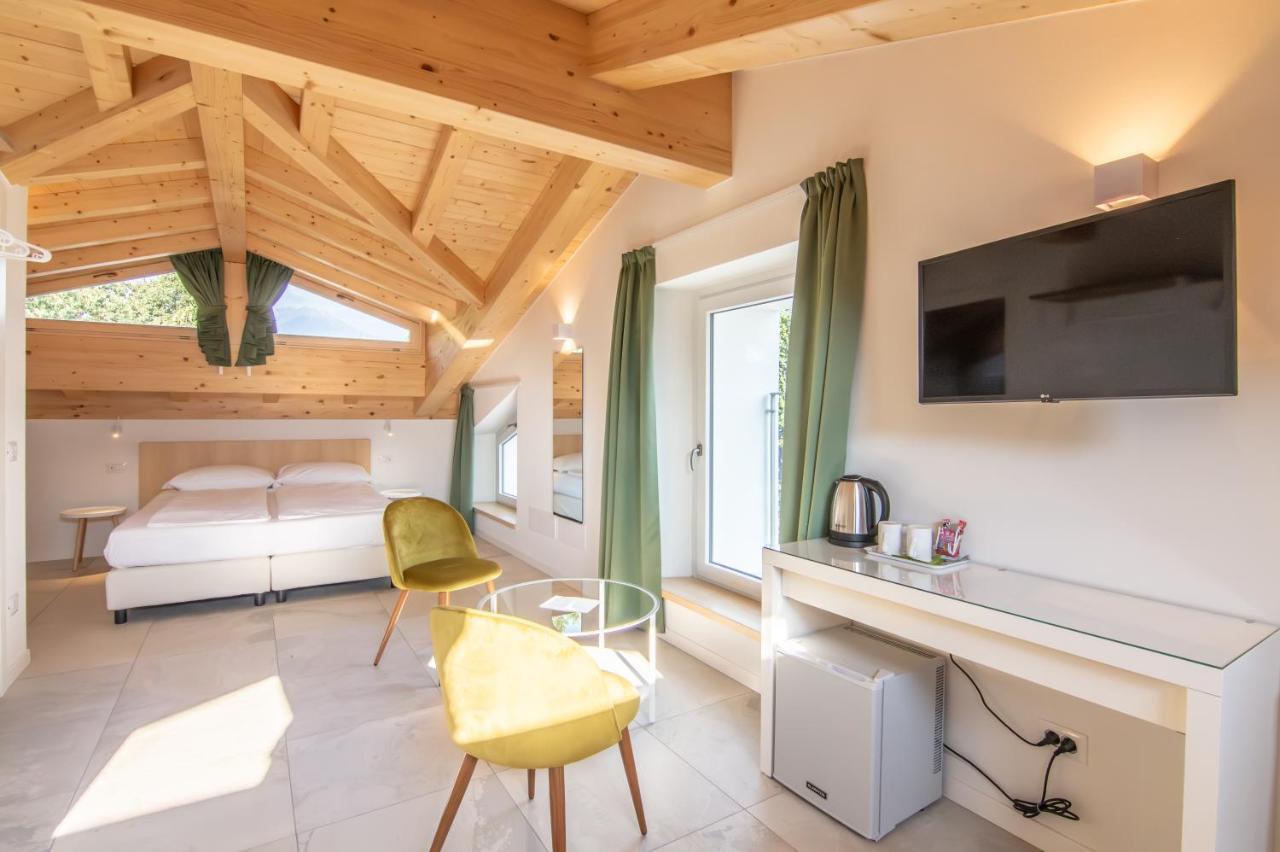 R&b Al Bed & Breakfast Domaso