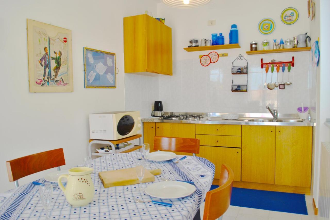 Apartment On 2 Levels With Large Terrace Lake View *
