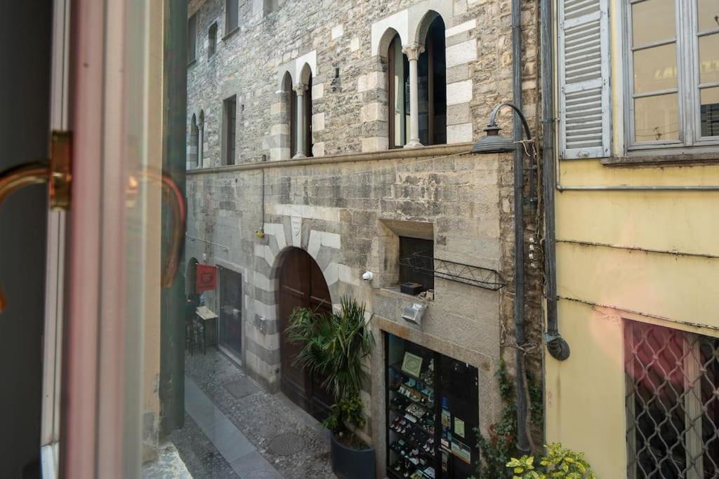 Apartment Del 1400 Nel Cuore Del Centro Storico A 2 Min Dal Porto E Con 2 Bici Gratuite