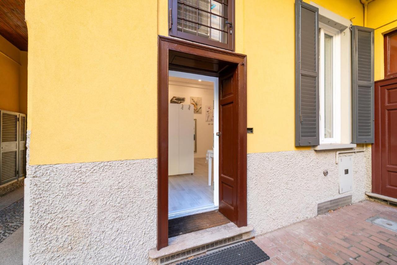 Apartment Modern At Via Carloni By Wonderful Italy *