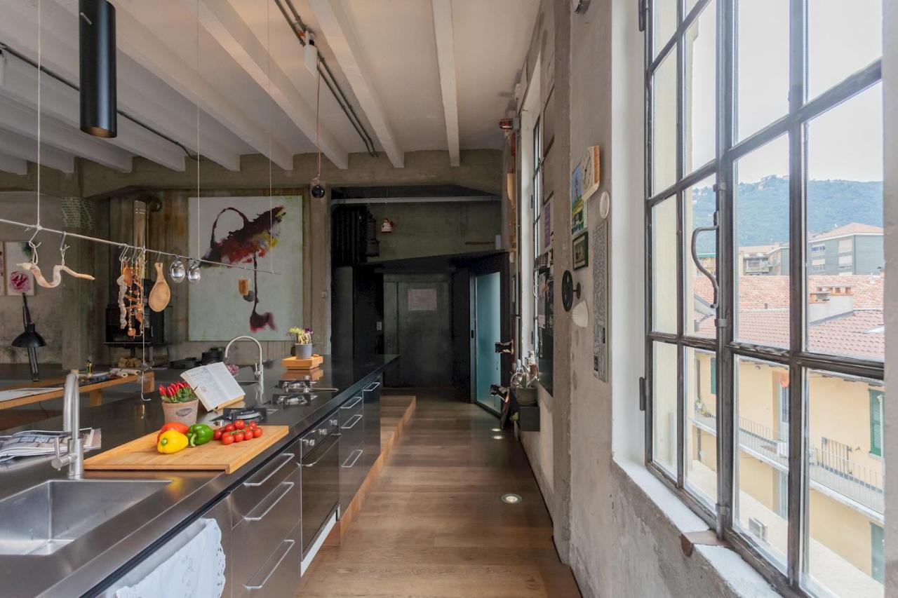 Design Loft With Private Parking By Rent * Como