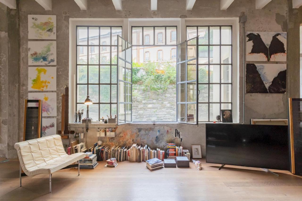 Design Loft With Private Parking By Rent *