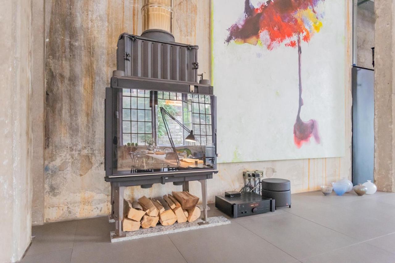 Design Loft With Private Parking By Rent Apartment Como