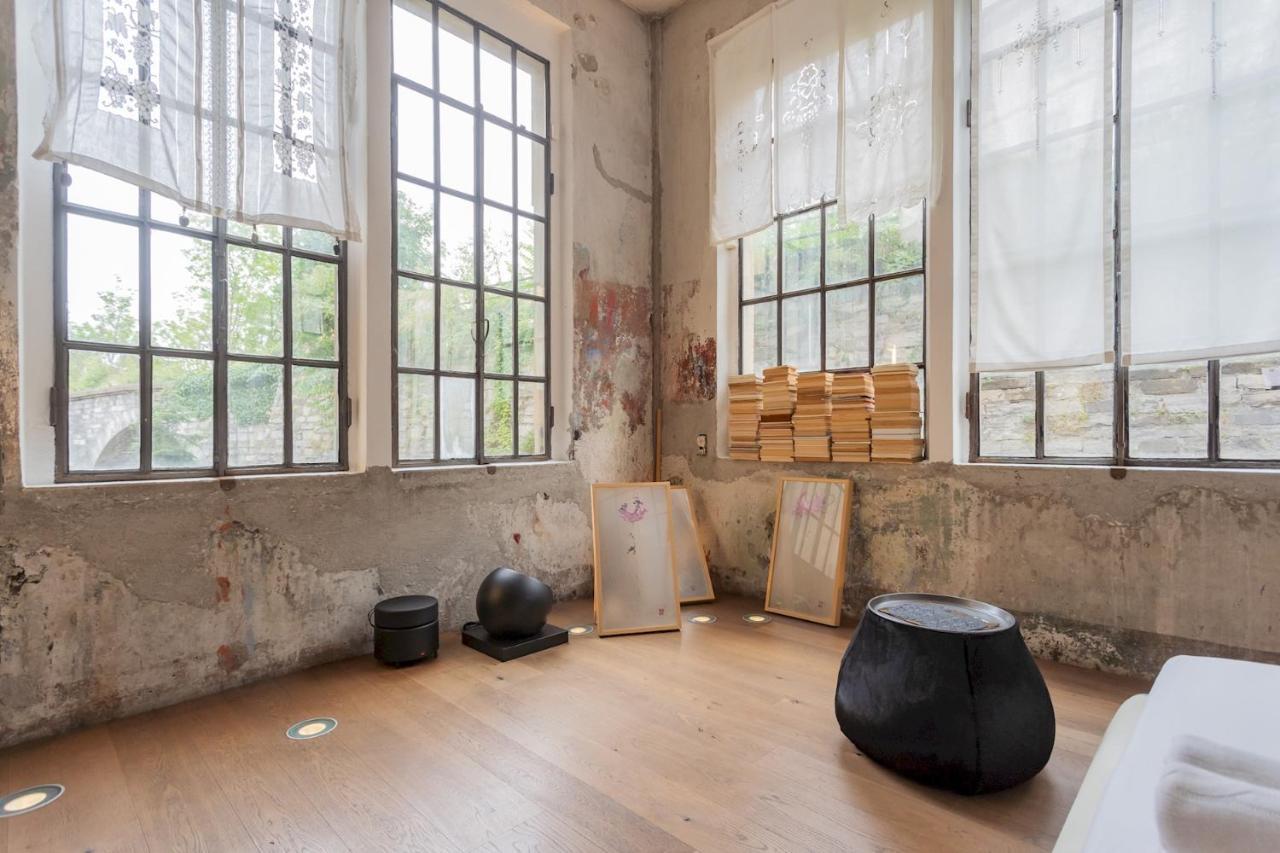 Design Loft With Private Parking By Rent Apartment Como