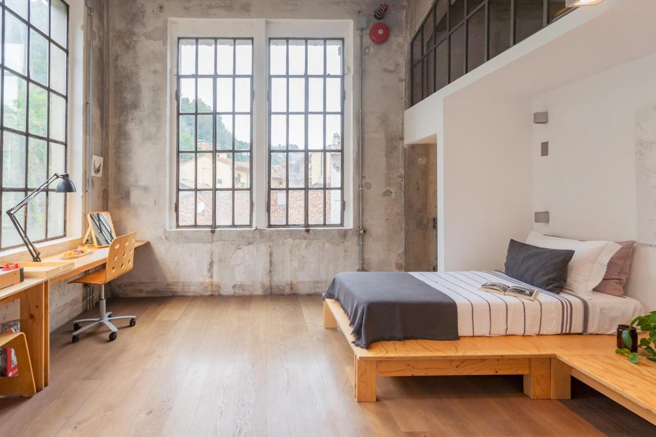 Design Loft With Private Parking By Rent Apartment