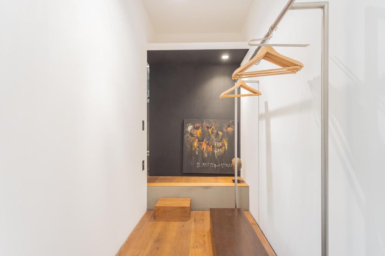 Apartment Design Loft With Private Parking By Rent *