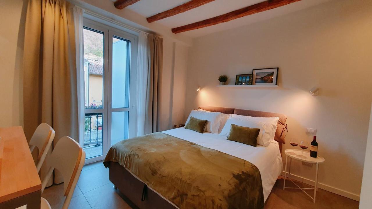 Foscolo 9 - Breakfast Bed & Breakfast Como
