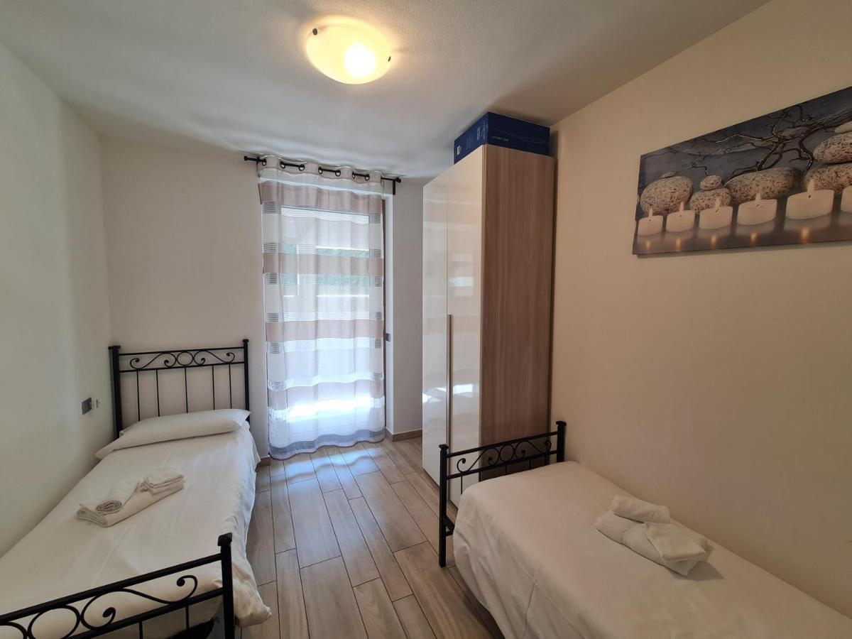 Tadi Laro Luxury Relax Comer Colico Apartment