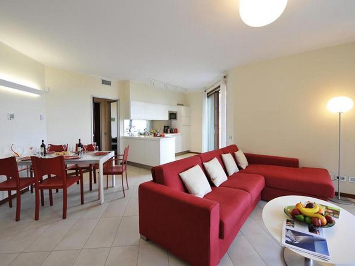 La Perla Di Sonenga - Giardino Apartment *