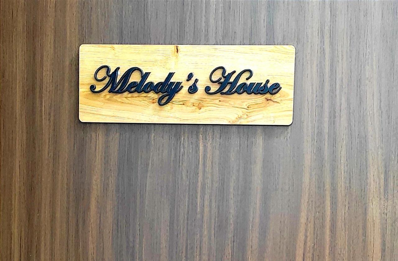 Melody's House *