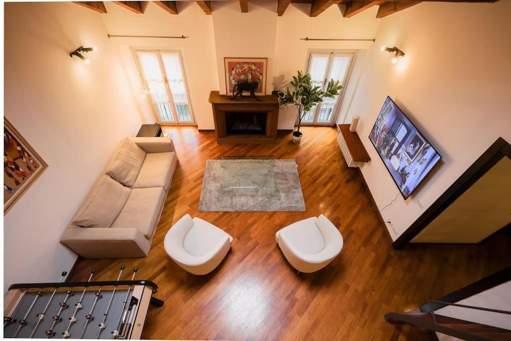 Apartment Luxury + Private Parking - Center *
