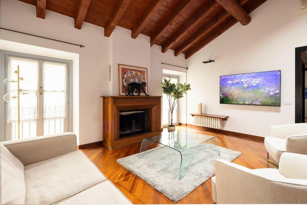 Apartment Luxury + Private Parking - Center *