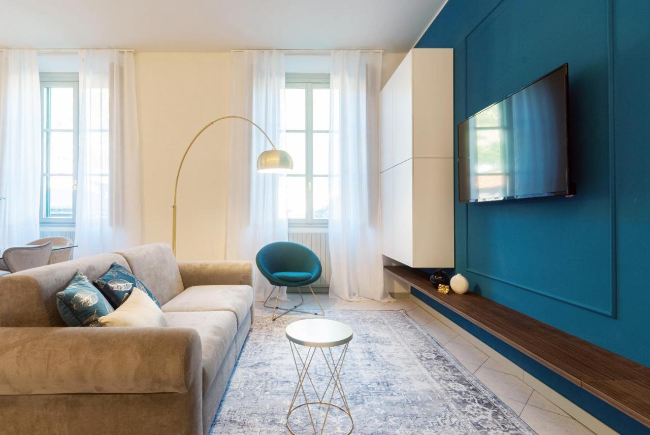 Vittani Palace - The Blue *
