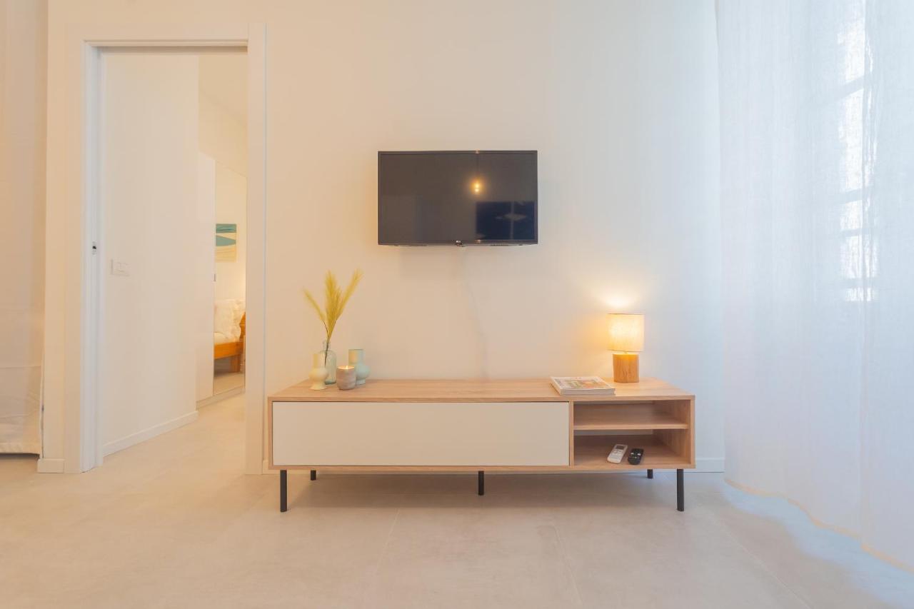 Enchanted - 2 By Rent Apartment