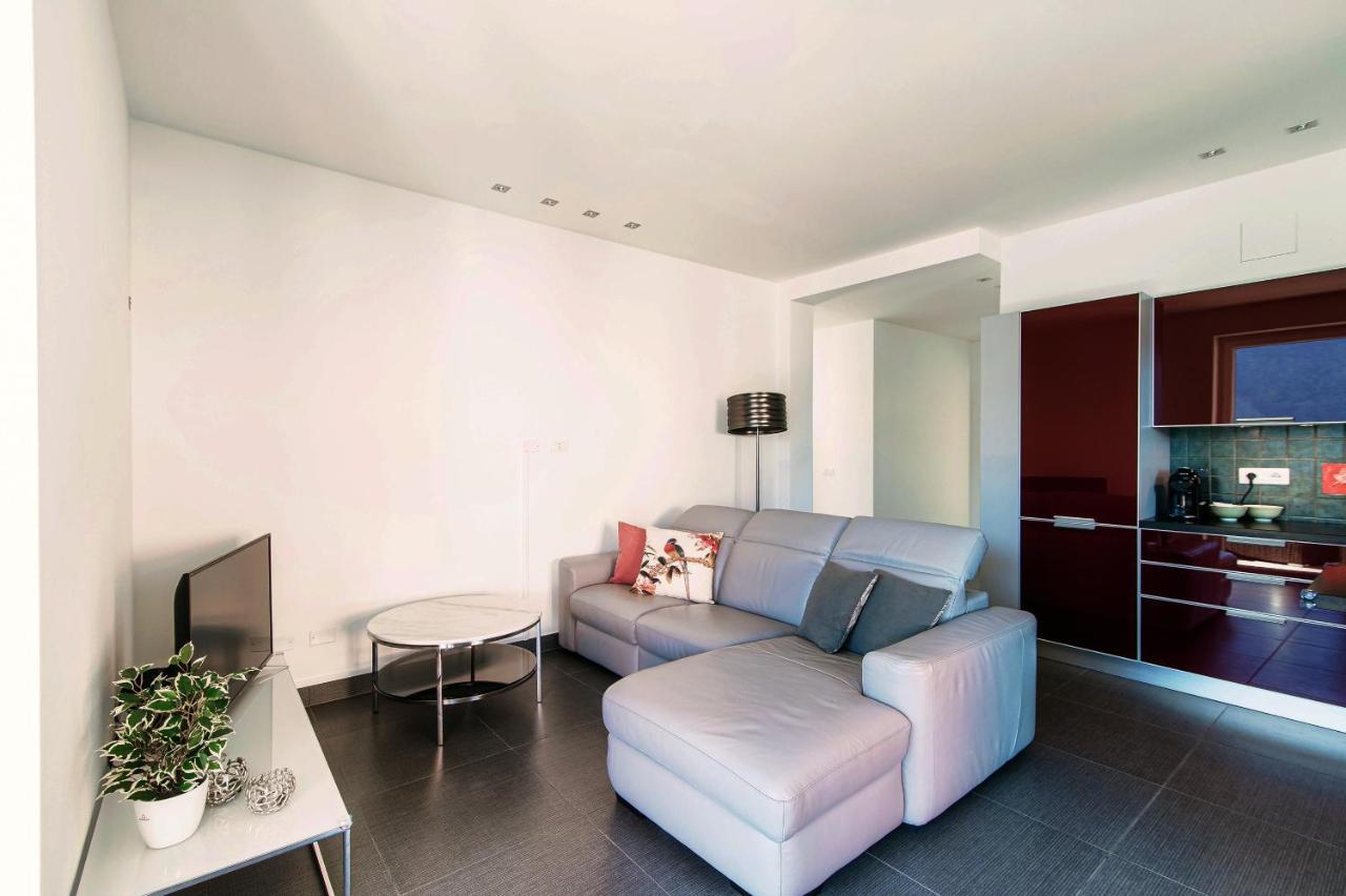 Apartment Rosso Sunset - By Myhomeincomo Colonno