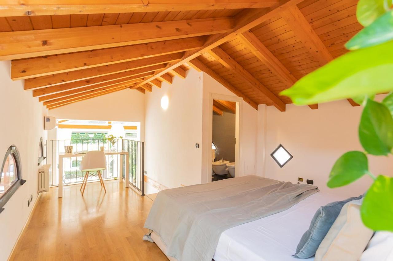 Vico Garden-203 By Rent * Como