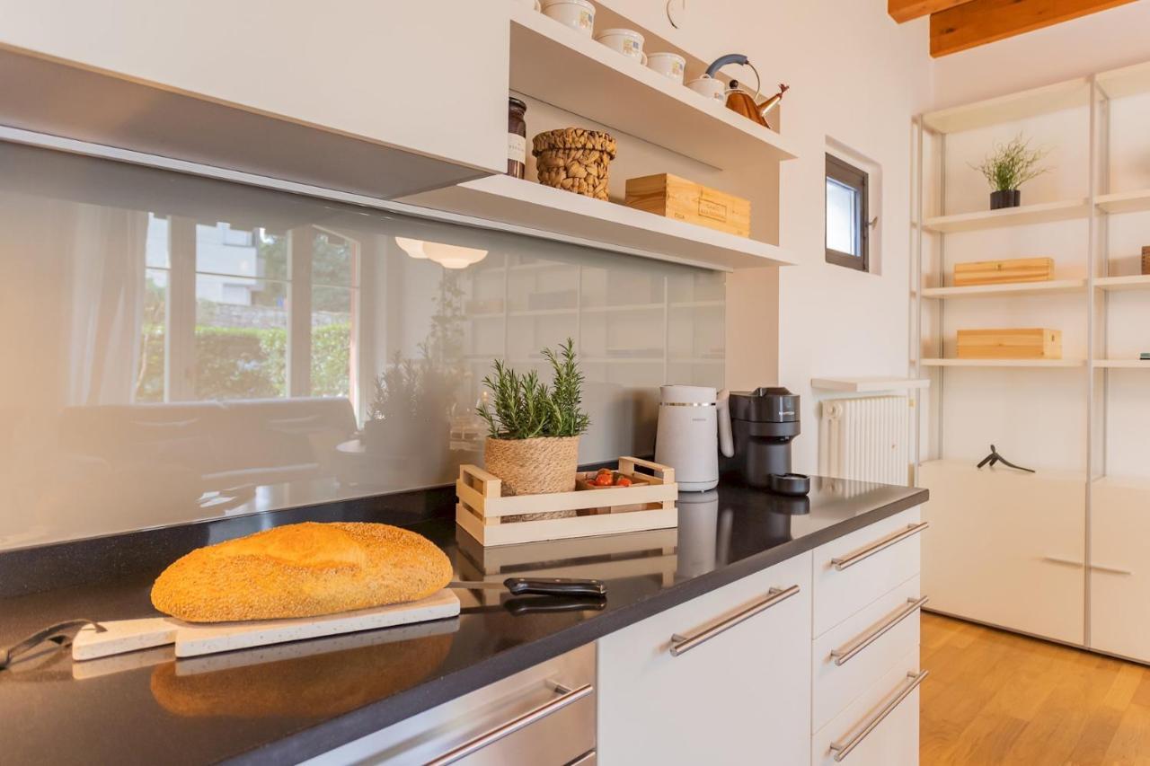 Vico Garden-203 By Rent Como