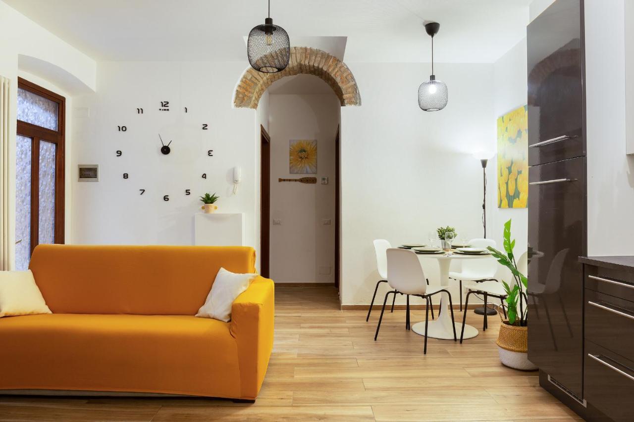 Centro Proprio Dietro L'angolo * Como