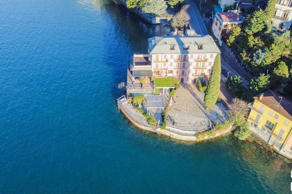 Studiolake By Design Apartment Bellano