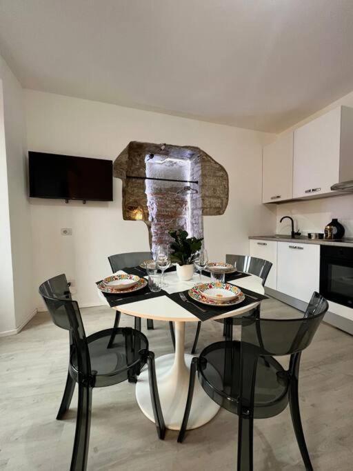 History Luxury By Revenue House Apartment Como