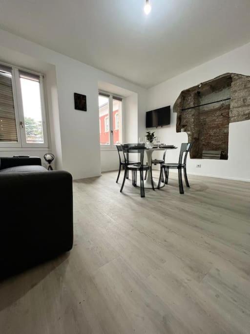 History Luxury By Revenue House Como