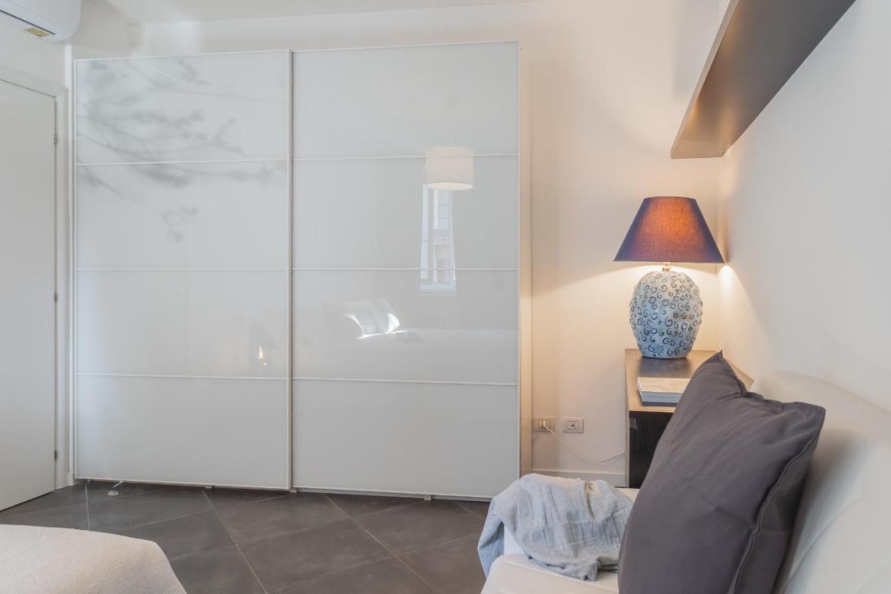 Chiara's By Rent