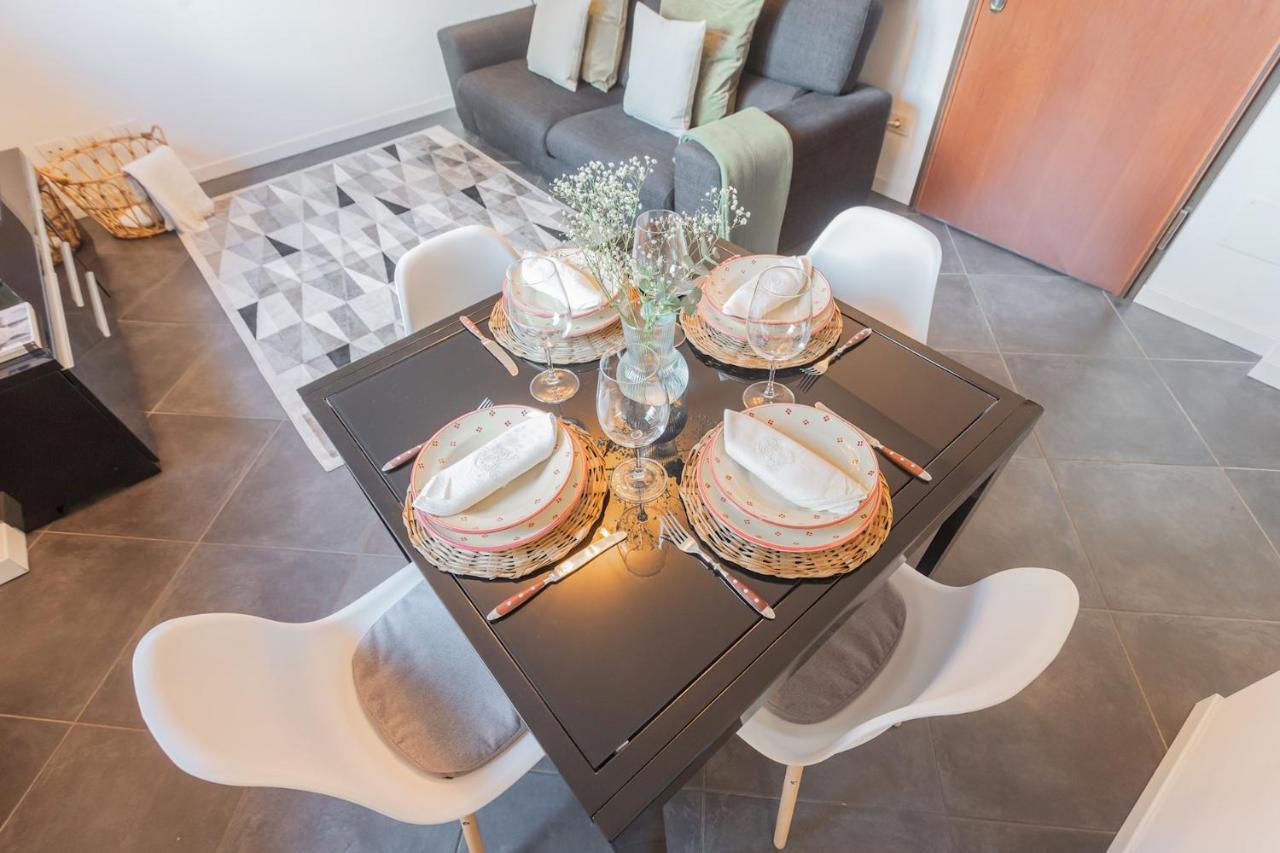 Chiara's By Rent Apartment