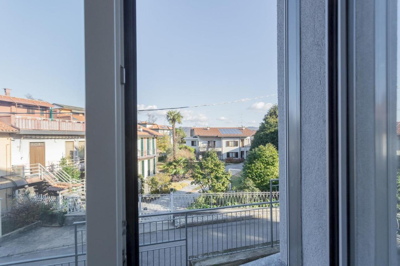 Isola Felice Grandate By Rent Apartment *