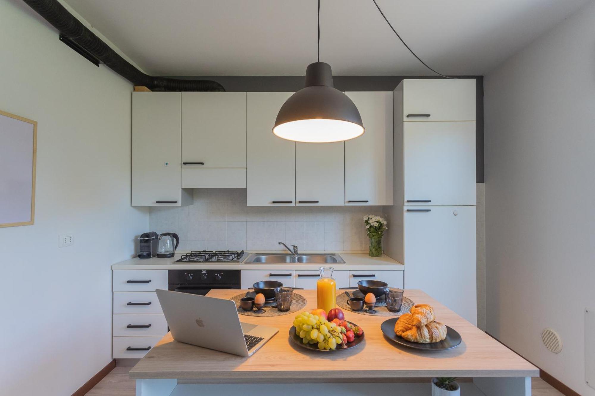 Black Loft By Rent Apartment