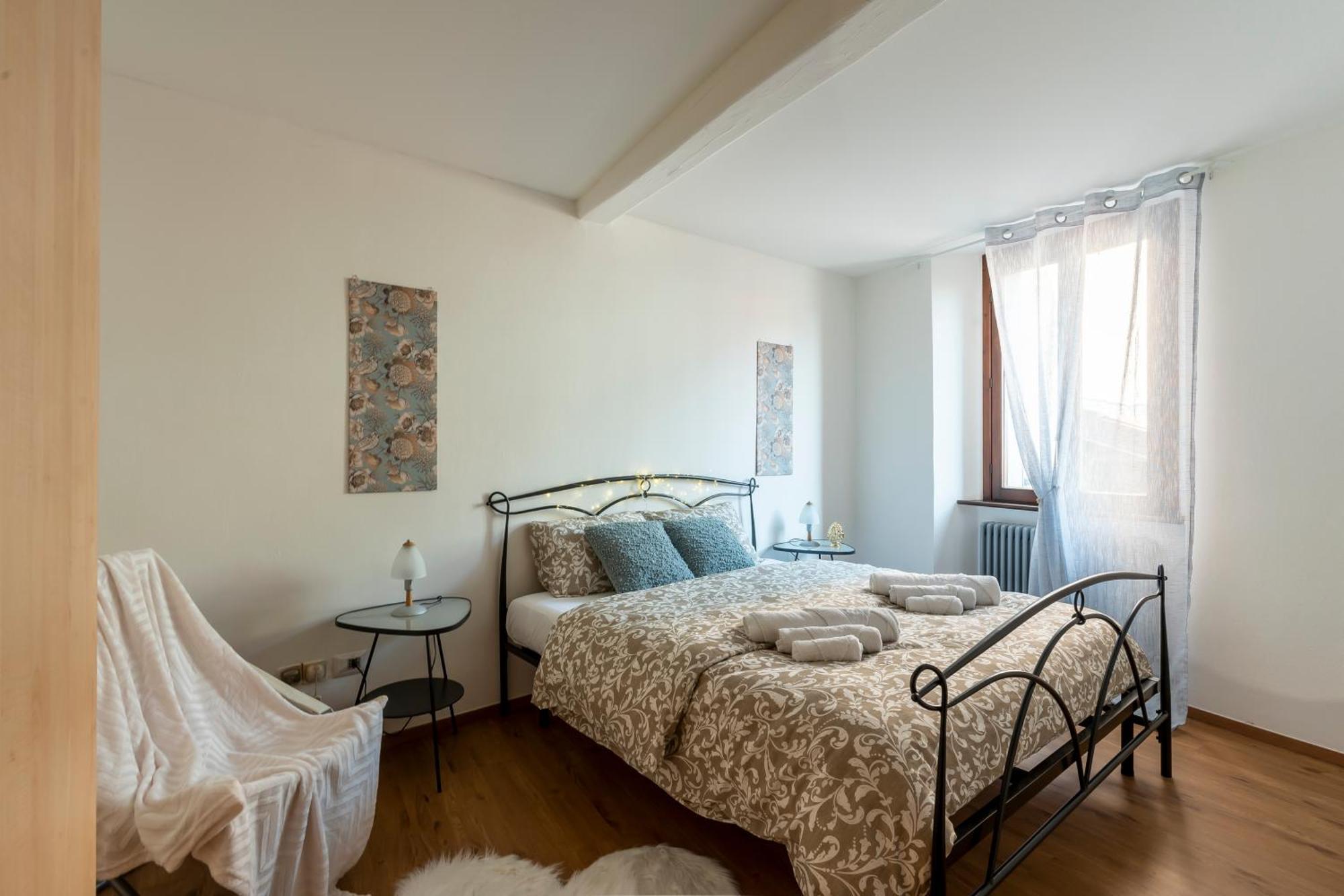 Duomo & Station - Self Check-in & Access Apartment