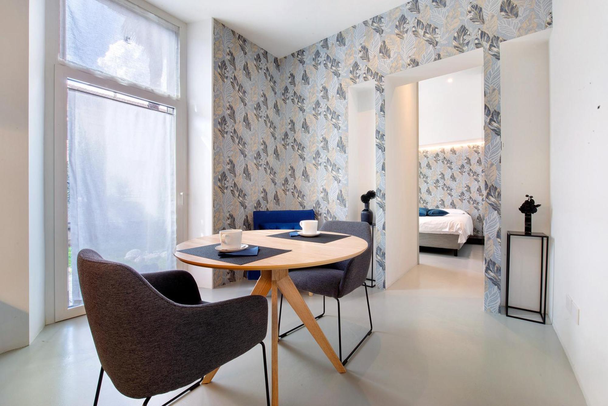 Dimora Lierna Apartment