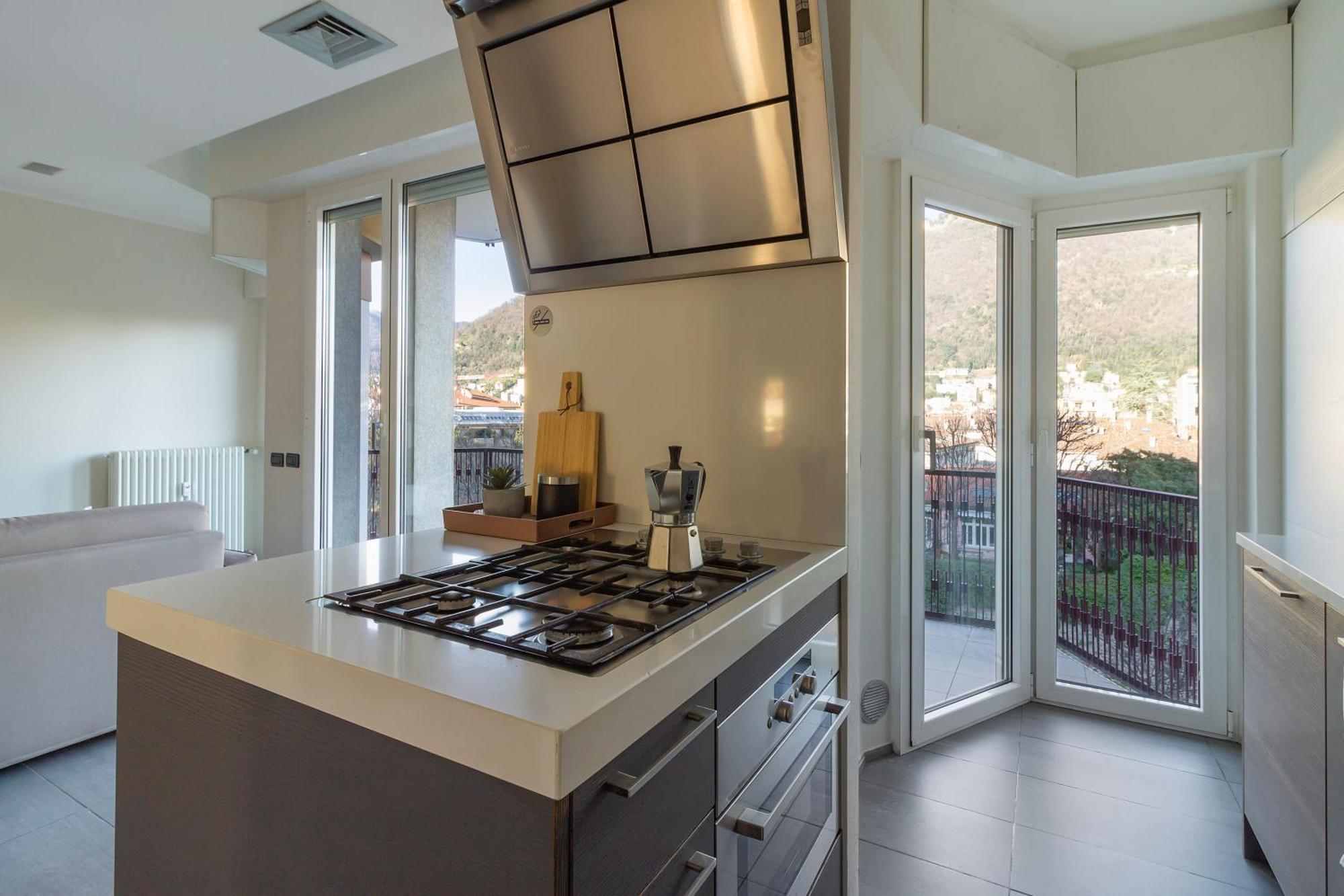 Cathedral View Trilocale Apartment Como