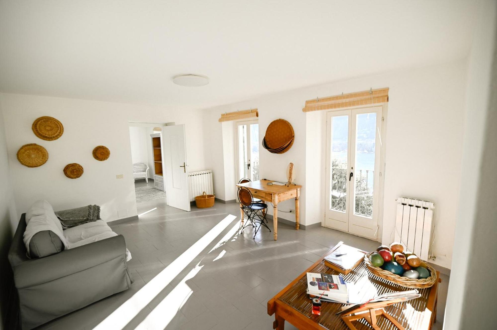 View Cozy With Small Garden Apartment