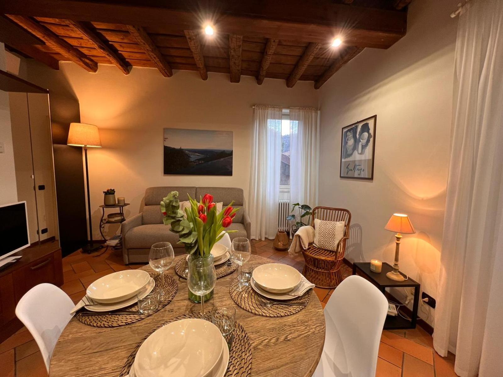 Casa Di Milo Apartment *