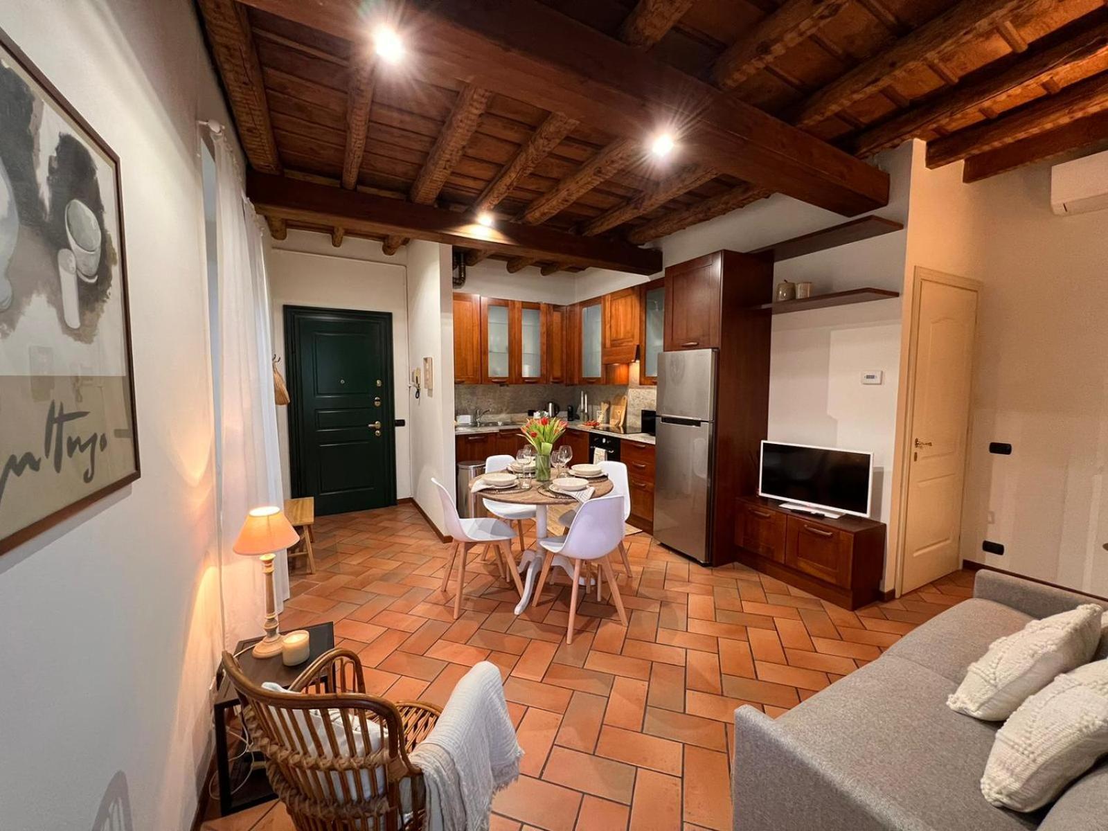 Casa Di Milo Apartment