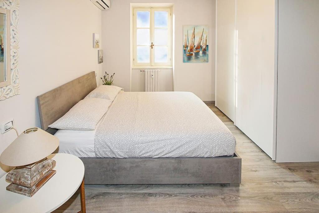Apartment Casa Ariel, In Piazza A Colico,