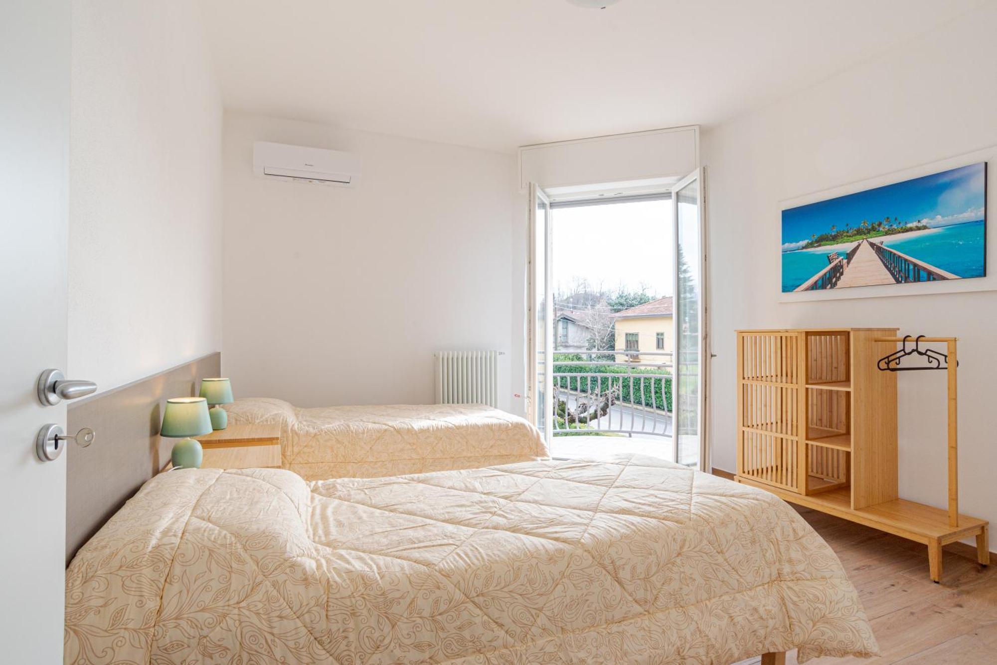 Roomy And Bright With Terrace! Apartment *