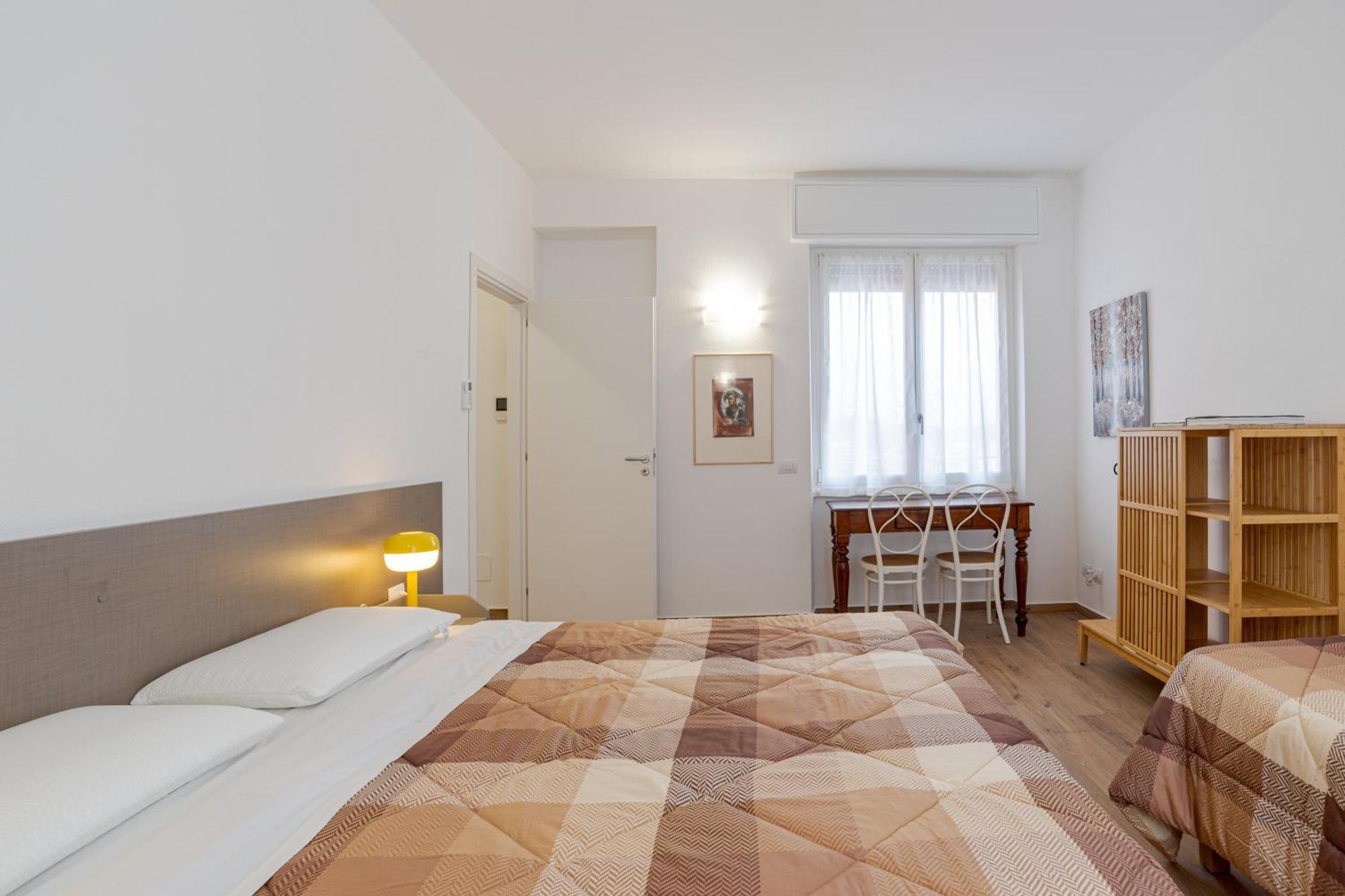 Apartment Roomy And Bright With Terrace! Cesana Brianza