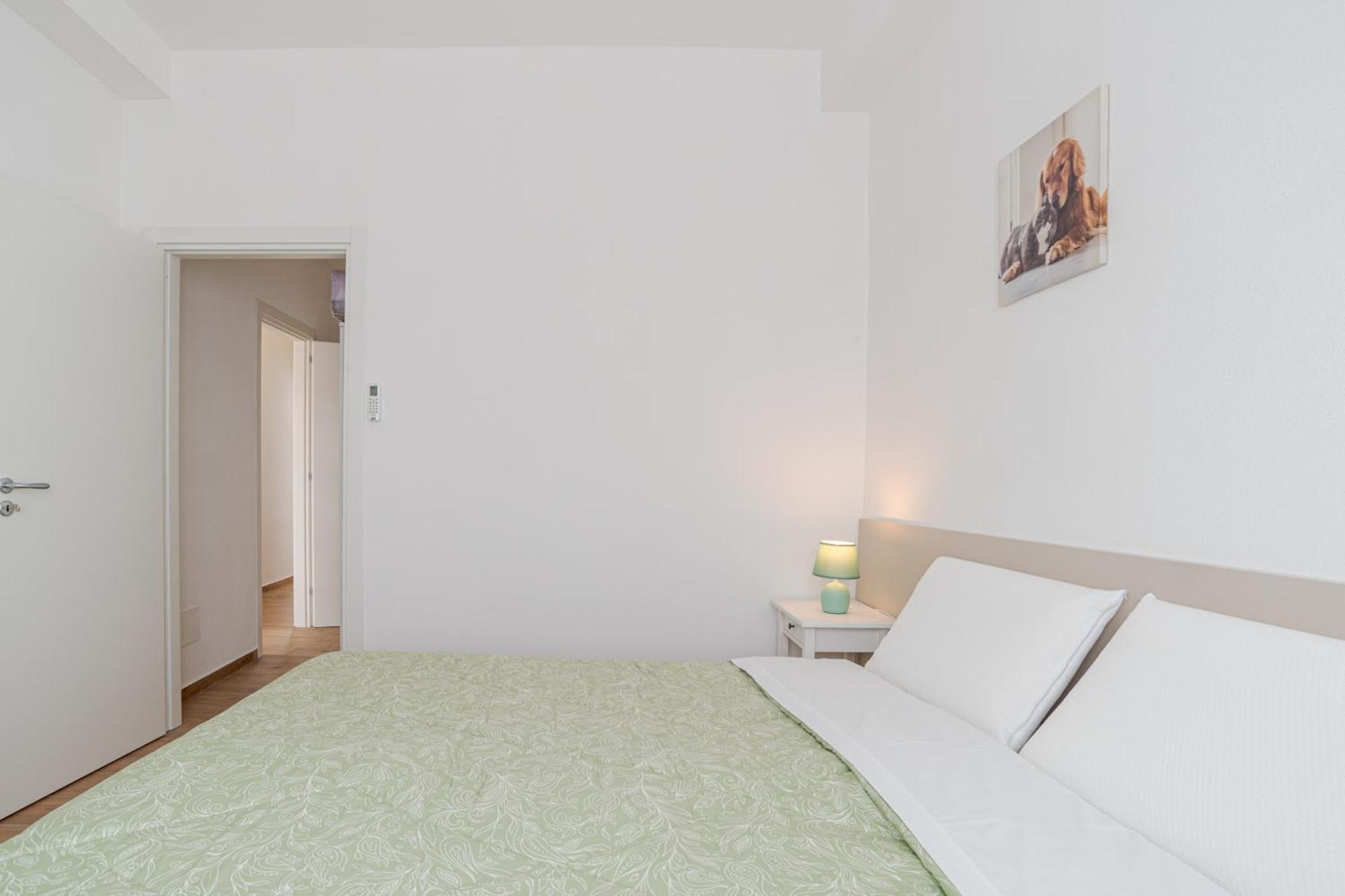 Apartment Roomy And Bright With Terrace! Cesana Brianza